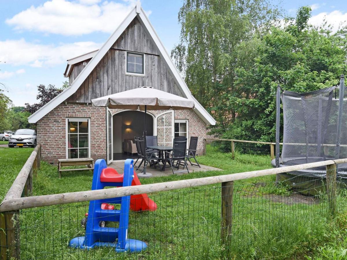 Landal Landgoed De Hellendoornse Berg Hotel Haarle Eksteriør billede