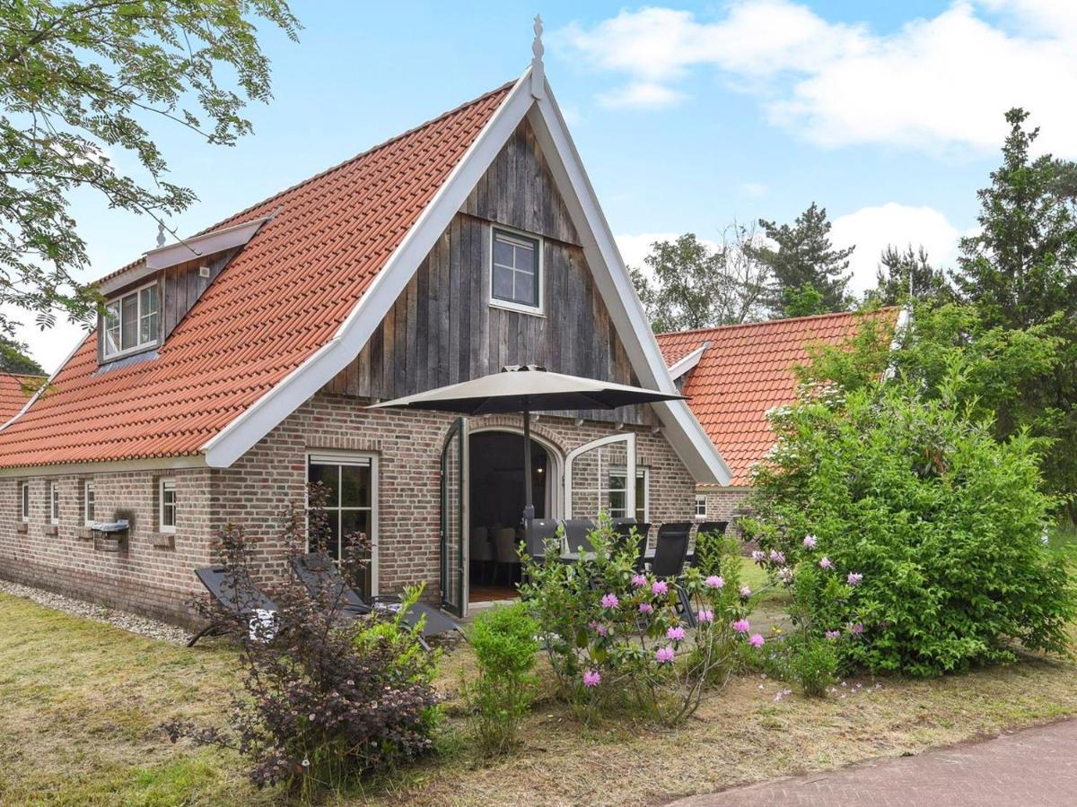Landal Landgoed De Hellendoornse Berg Hotel Haarle Eksteriør billede
